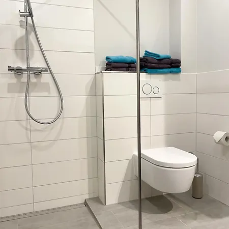 A4 - Haus Deichwind Koenigsberger Allee 36 - Feriendomizil Hollich *