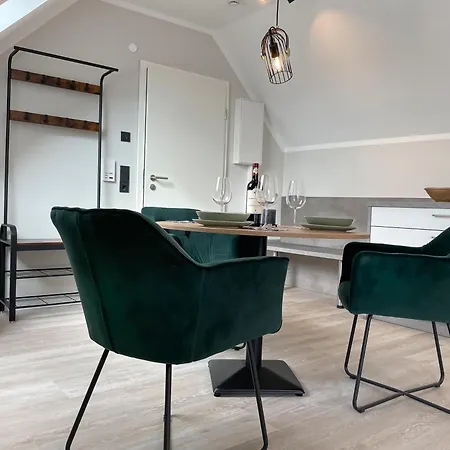 A4 - Haus Deichwind Koenigsberger Allee 36 - Feriendomizil Hollich شقة Grömitz