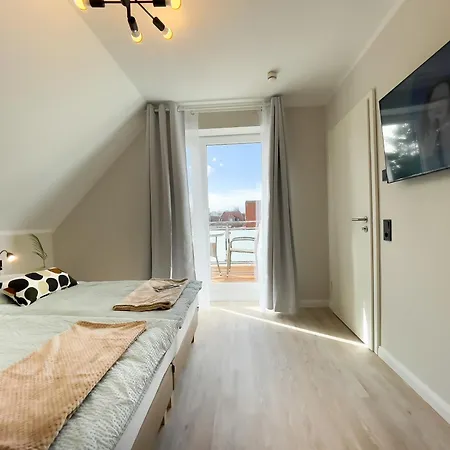 A4 - Haus Deichwind Koenigsberger Allee 36 - Feriendomizil Hollich *