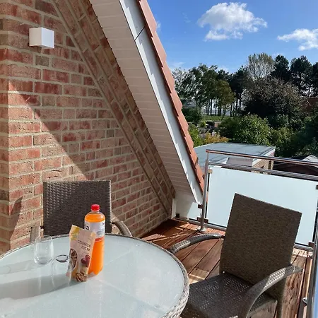 A4 - Haus Deichwind Koenigsberger Allee 36 - Feriendomizil Hollich شقة Grömitz