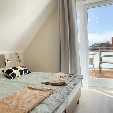 A4 - Haus Deichwind Koenigsberger Allee 36 - Feriendomizil Hollich